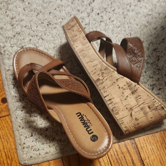 Women's Brown Sandals - Picture 2 of 2